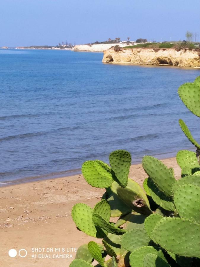 Casale Hibiscus Villa Santa Maria Del Focallo Eksteriør bilde