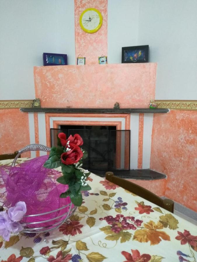 Casale Hibiscus Villa Santa Maria Del Focallo Eksteriør bilde